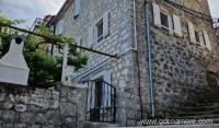 Archaia, privat innkvartering i sted Morinj, Montenegro